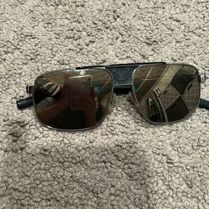 Louis Vuitton Men sunglass